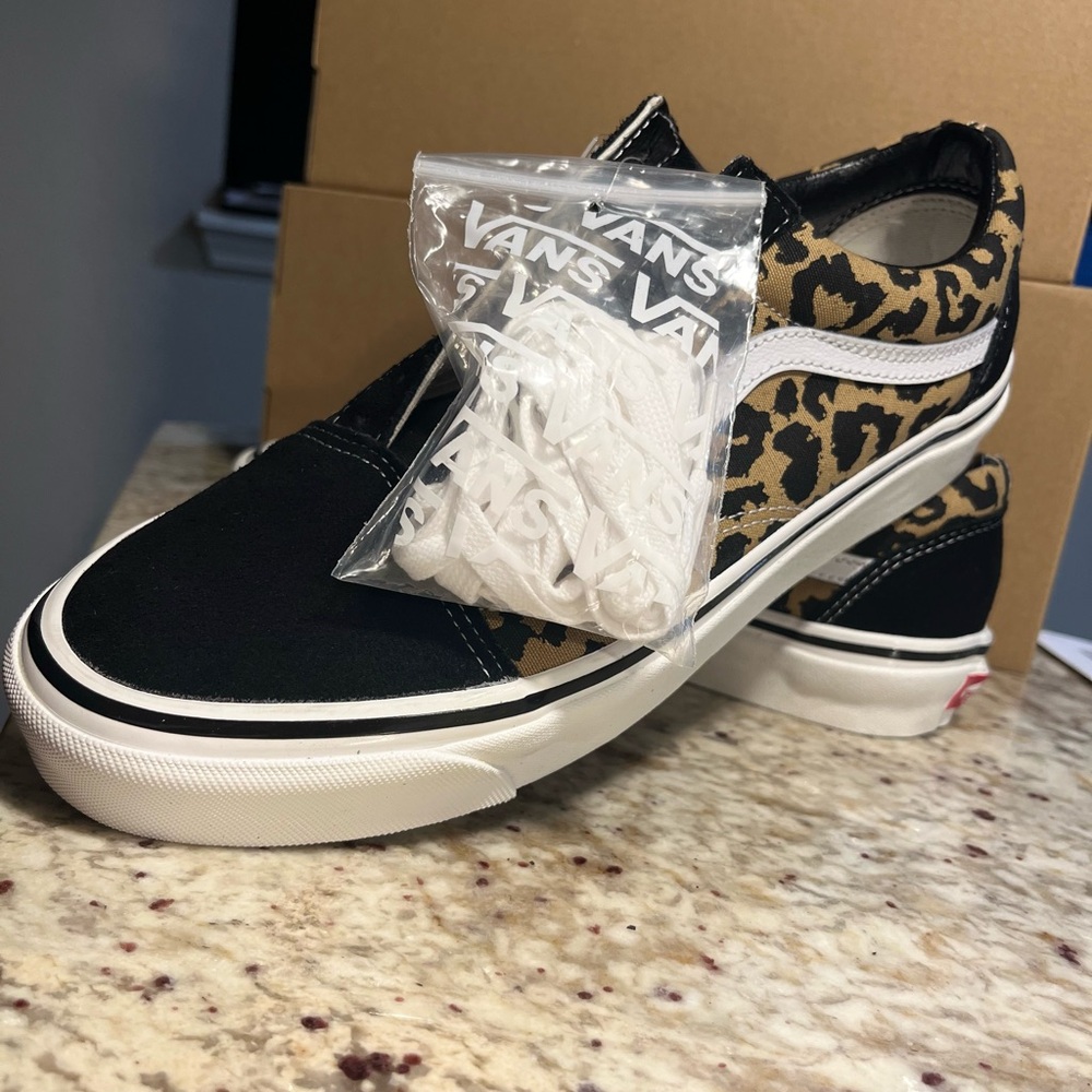 VANS OLD SKOOL 36 DX
